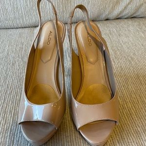 Aldo heels, Size 9. Used item,Cream color/ good conditions